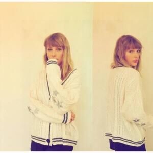TAYLOR SWIFT | Folklore The "Cardigan" - Limited Edition Cardigan 3x/4x ASO